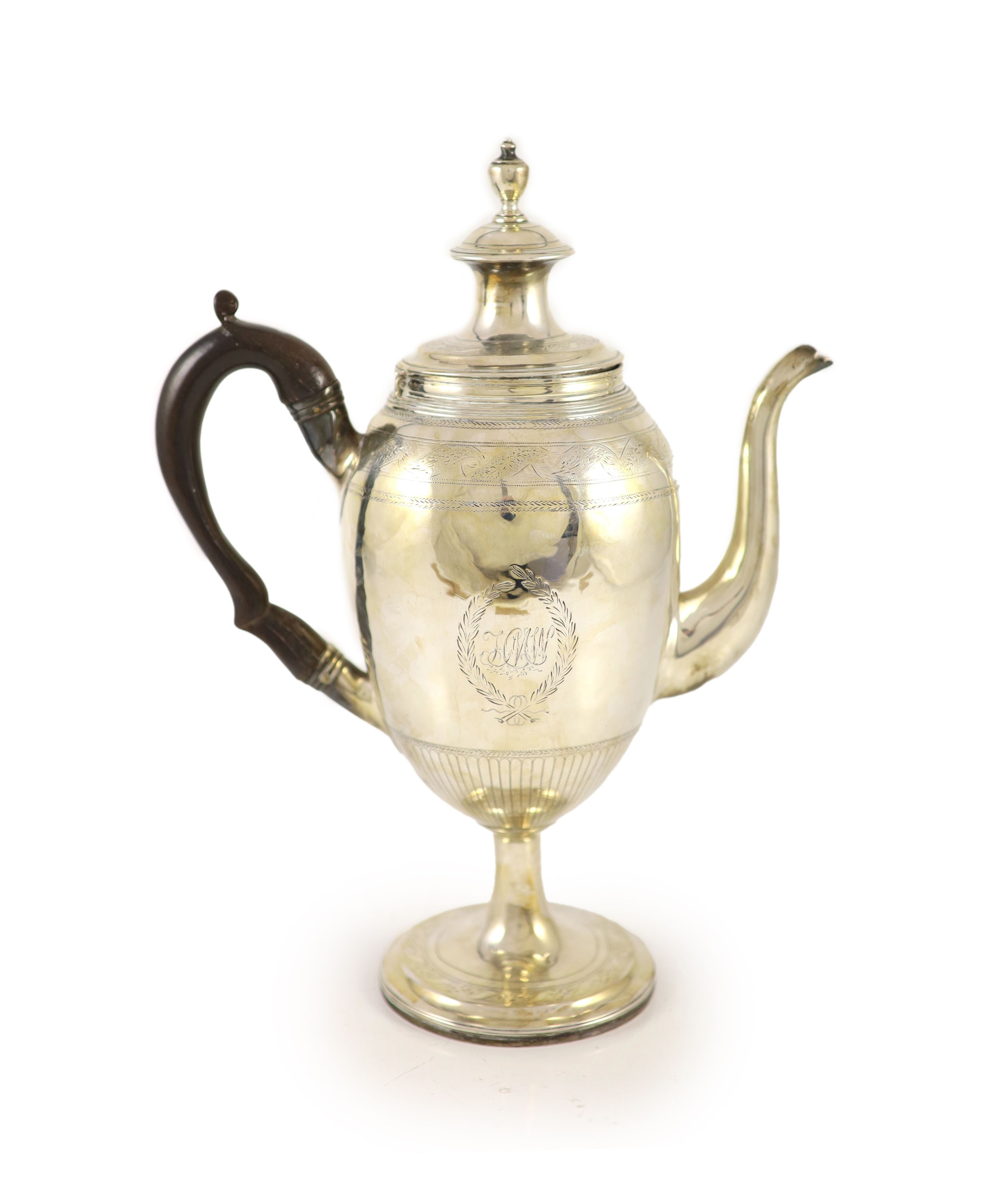 A George III provincial silver pedestal coffee pot with hinged cover, by John Robertson I                                                                                                                                   