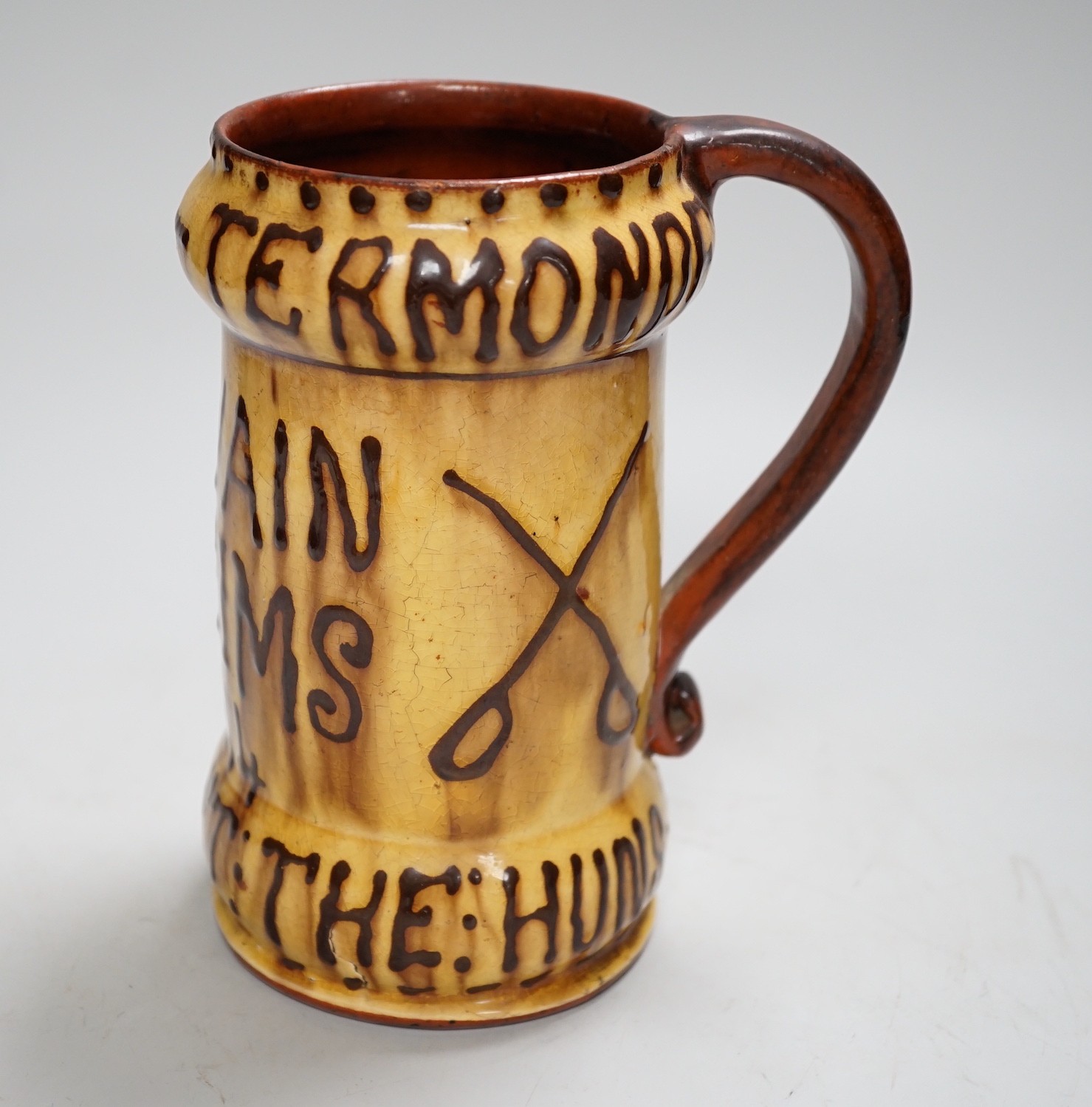 A Dicker slipware tankard ‘Malines-Termonde Louvain Rheims 1914 Never Forget the Huns’, 17cm                                                                                                                                