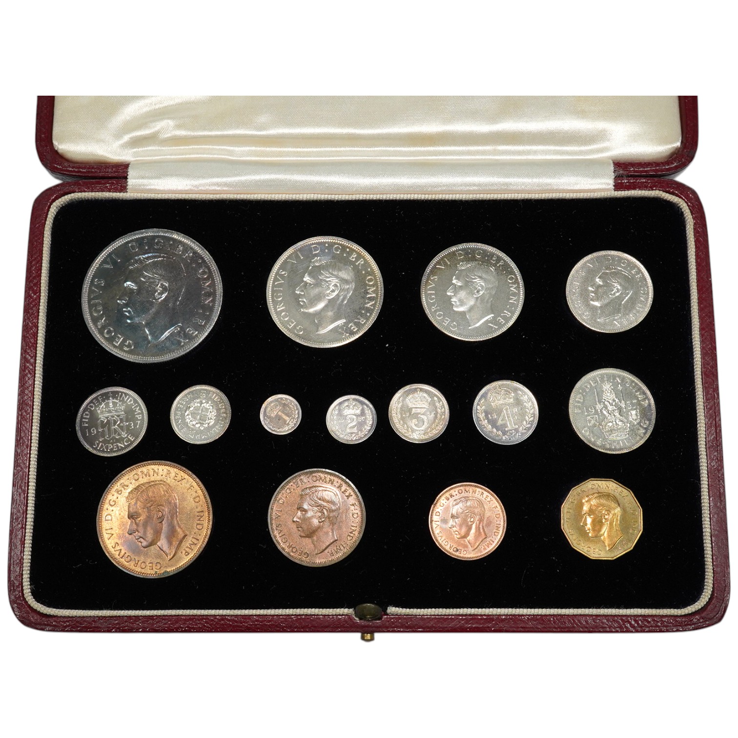 British coins, George VI coronation 1937 specimen fifteen coin set, comprising silver crown to threepence, brass threepence to bronze farthing and silver maundy 1d - 4d, slightly toned BUNC, in case of issue             