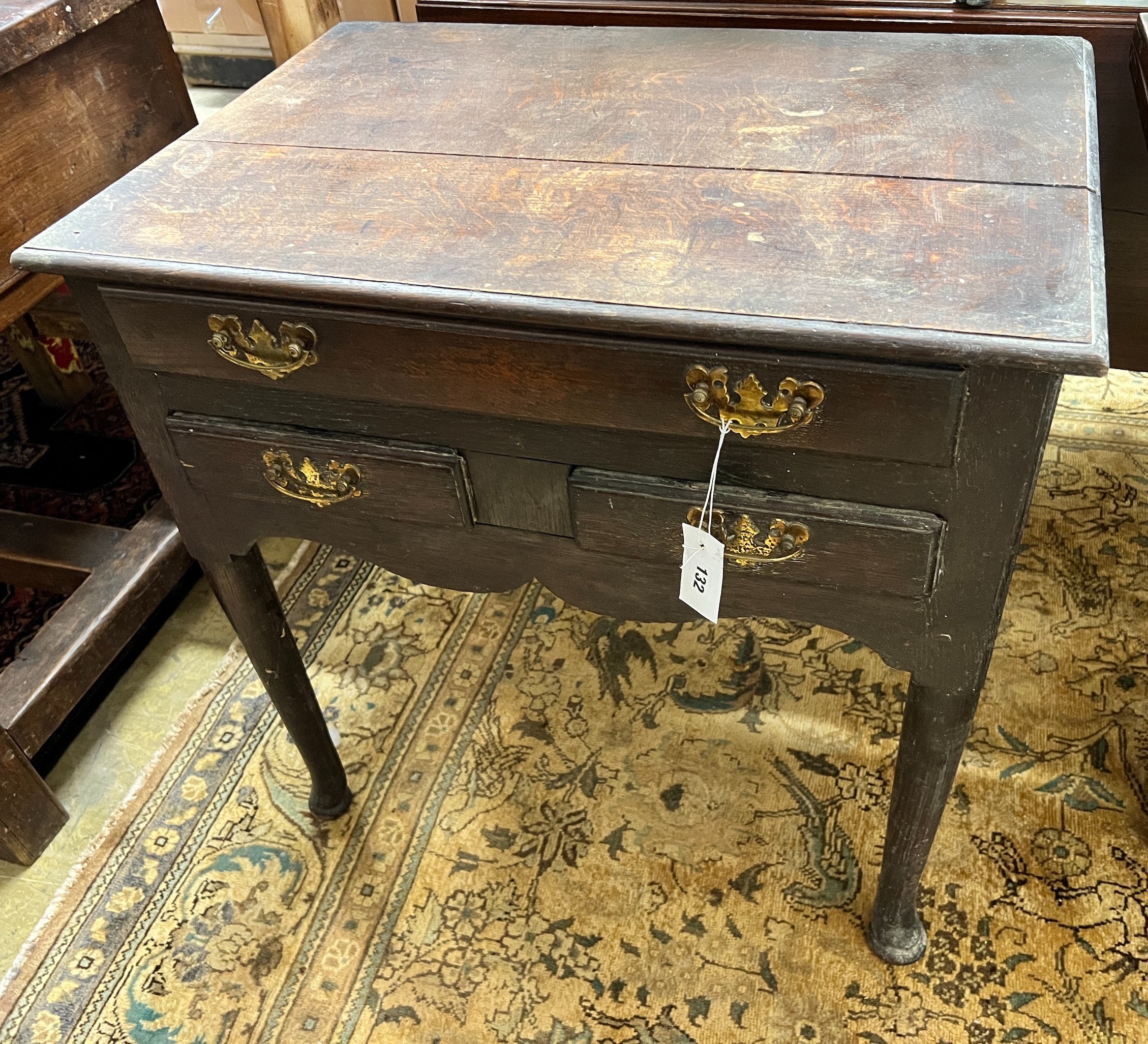 A George III oak side table, width 72cm, depth 49cm, height 71cm                                                                                                                                                            