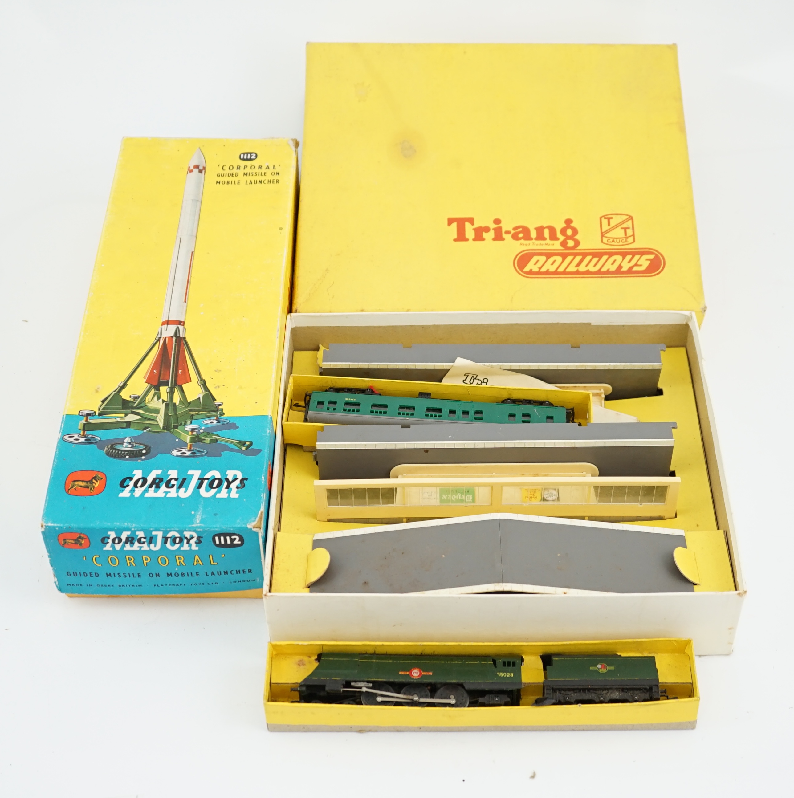 A boxed Corgi Major Toys Corporal Guided Missile on Mobile Launcher (1112), the set is complete with inner packing pieces, ‘Rocket Age’ leaflet, instructions and other paperwork, together with a small quantity of Tri-ang