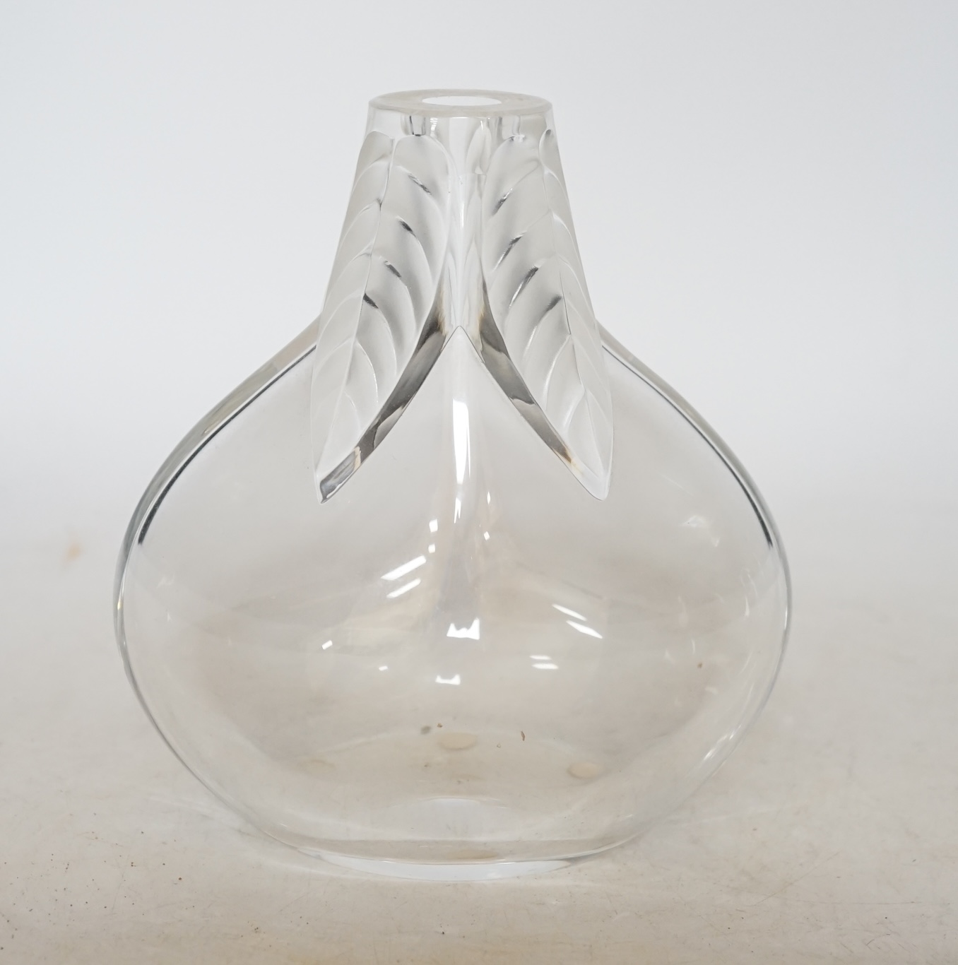 A Lalique Osumi Leaf glass vase, 17cm                                                                                                                                                                                       