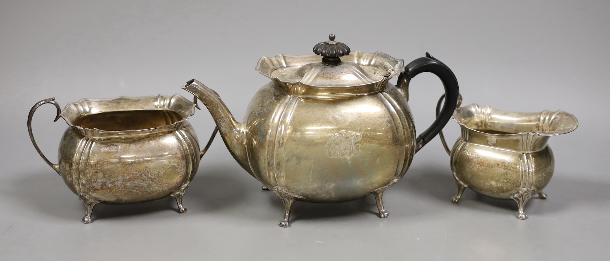 A George V three piece silver tea set, George Howson, Sheffield, 1926, gross weight 22.7oz.                                                                                                                                 