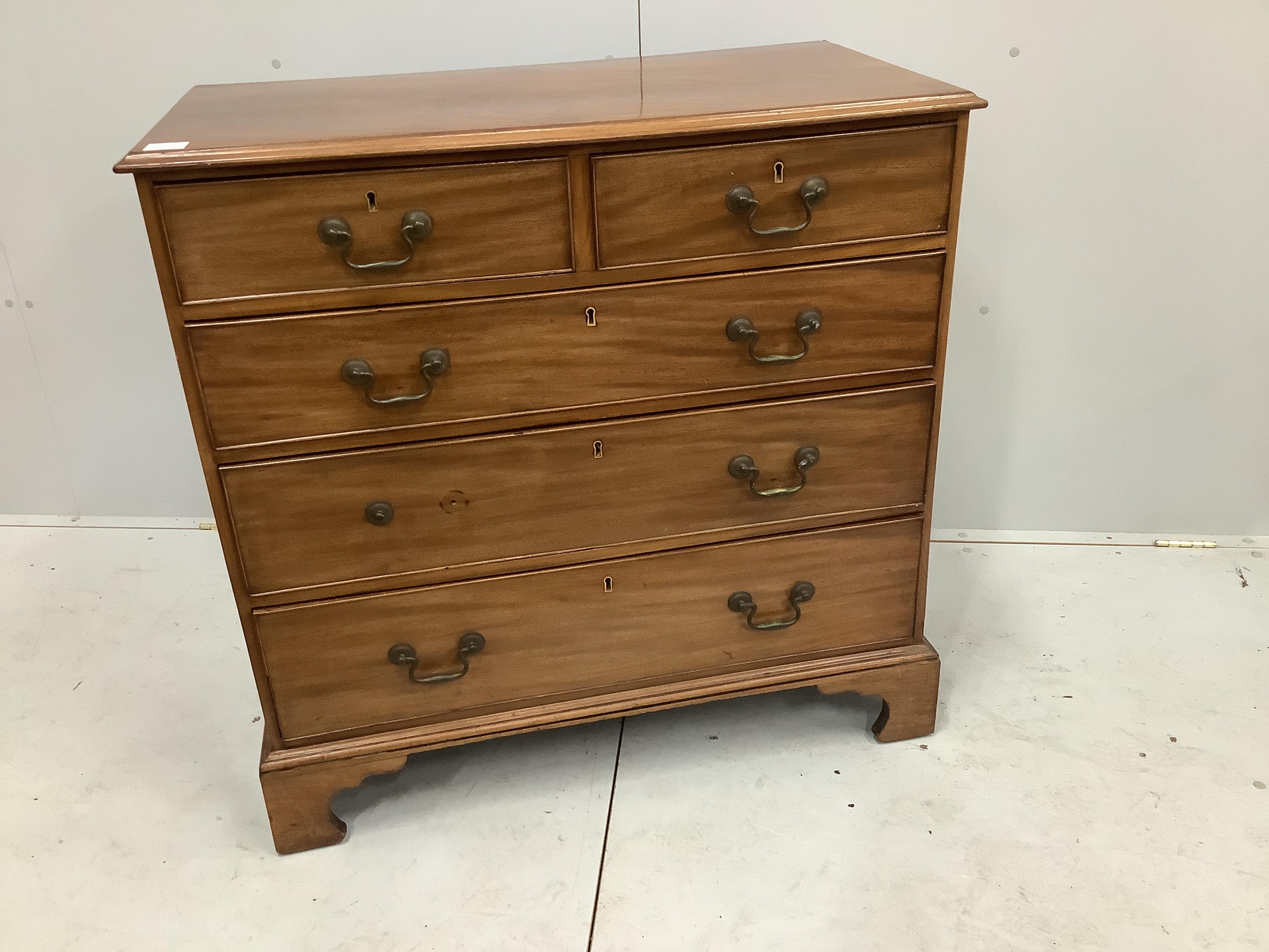 A George III mahogany chest of drawers, width 94cm, depth 50cm, height 94cm                                                                                                                                                 