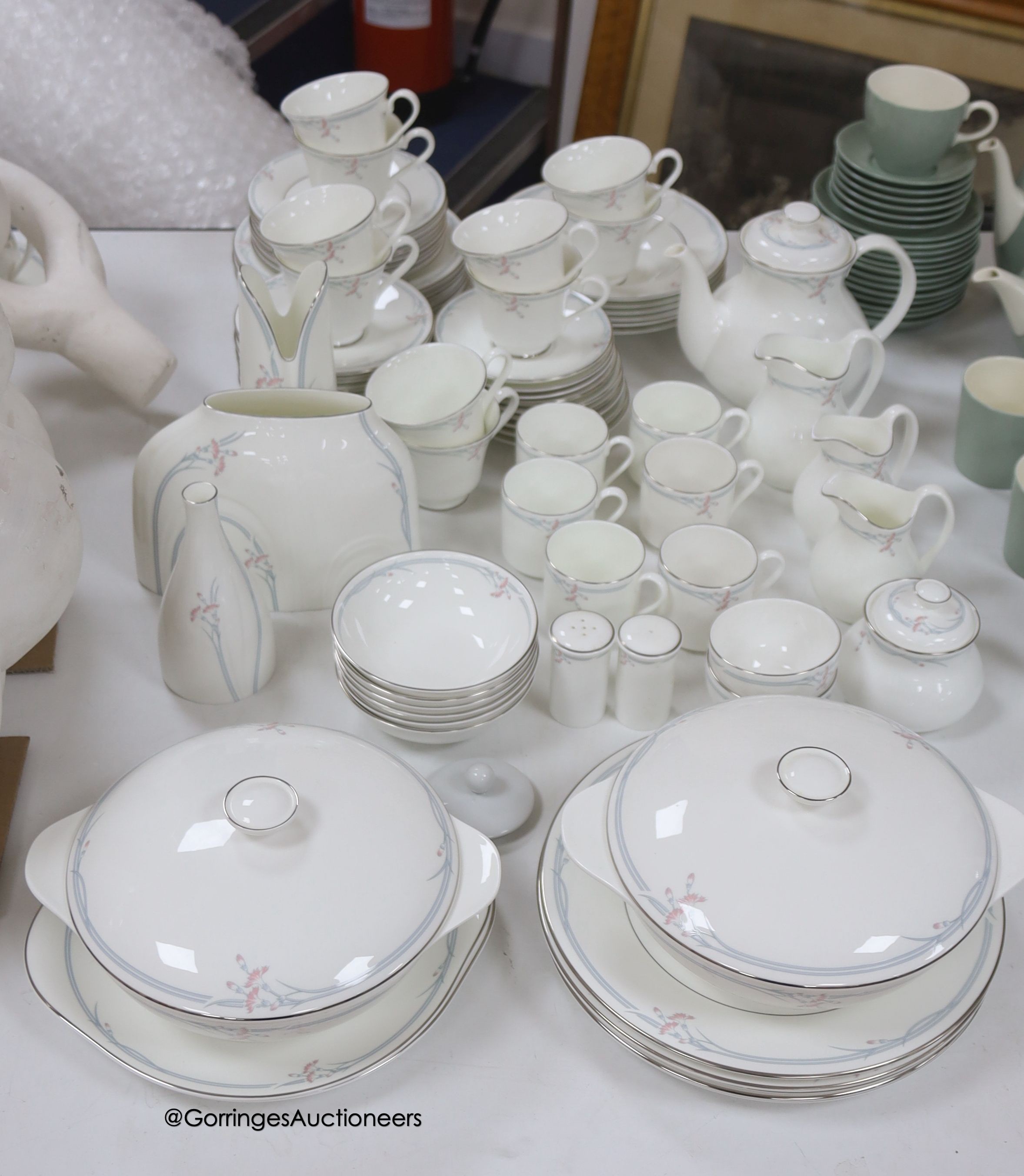 A Royal Doulton Carnation tea and coffee dinner service                                                                                                                                                                     