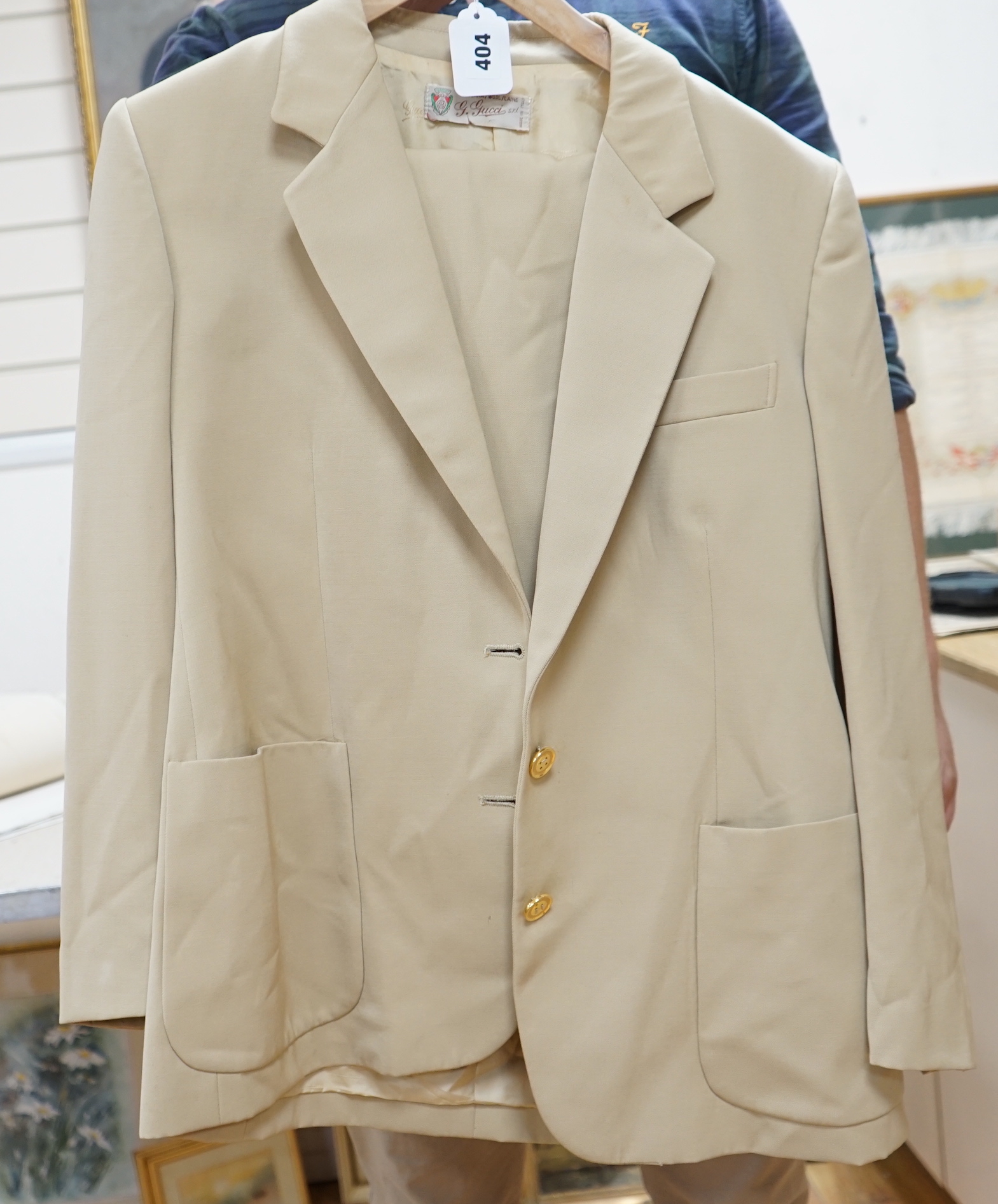 A lady's vintage Gucci beige wool suit Italian size 46                                                                                                                                                                      