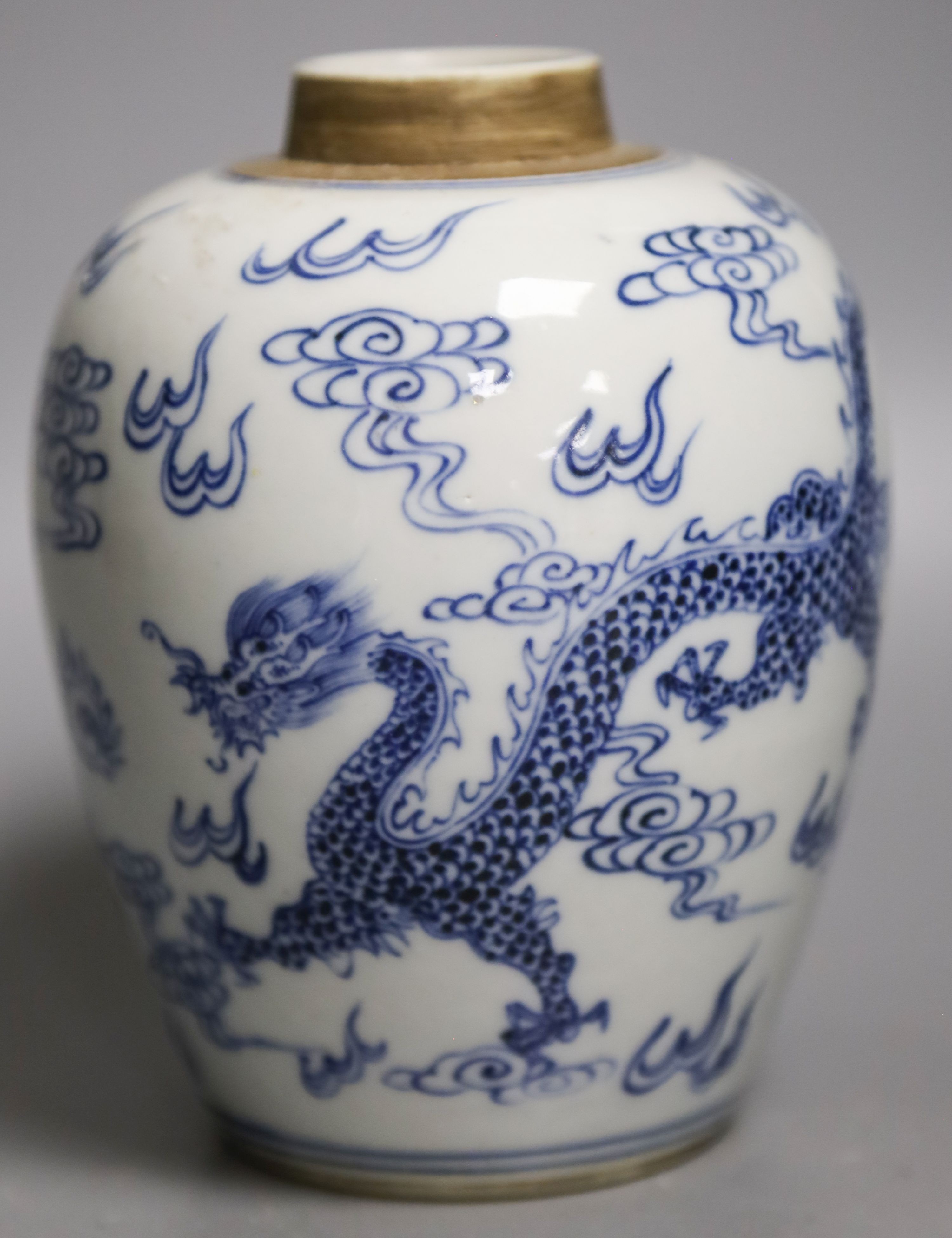 A Chinese blue and white ‘dragon’ jar, 14cm                                                                                                                                                                                 