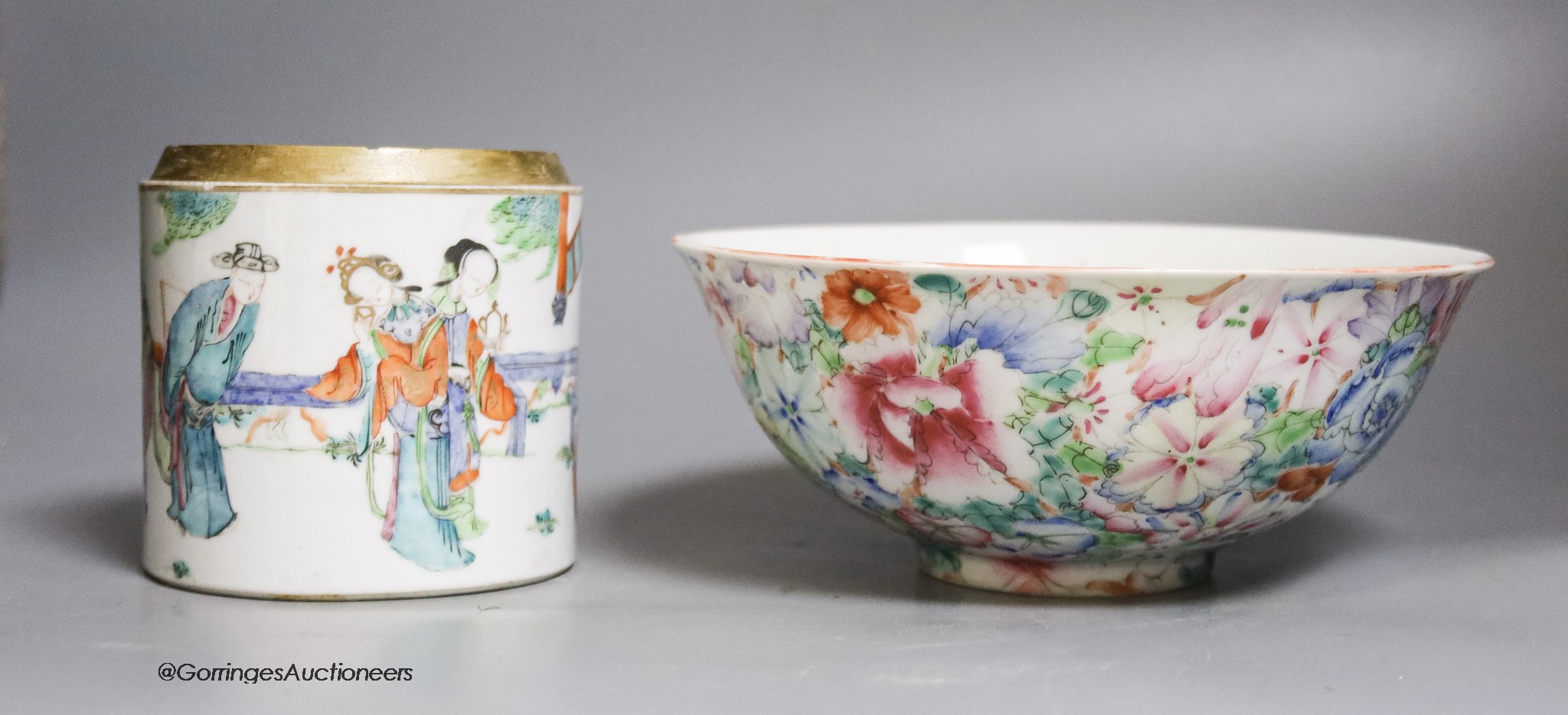 A Chinese famille rose millefleur bowl and a jar lacking cover, 19cm                                                                                                                                                        