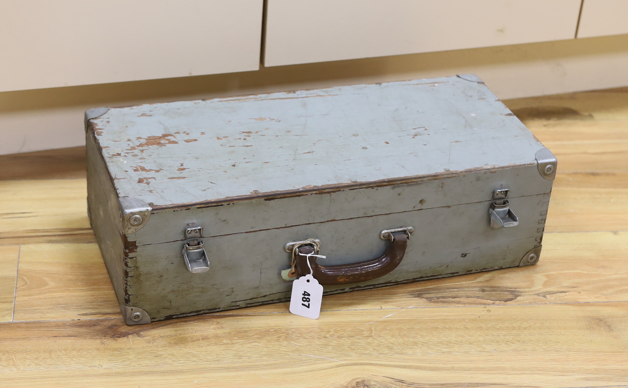 A cased Hilger & Watts speed indicator, no 148178, the case 54cm wide                                                                                                                                                       