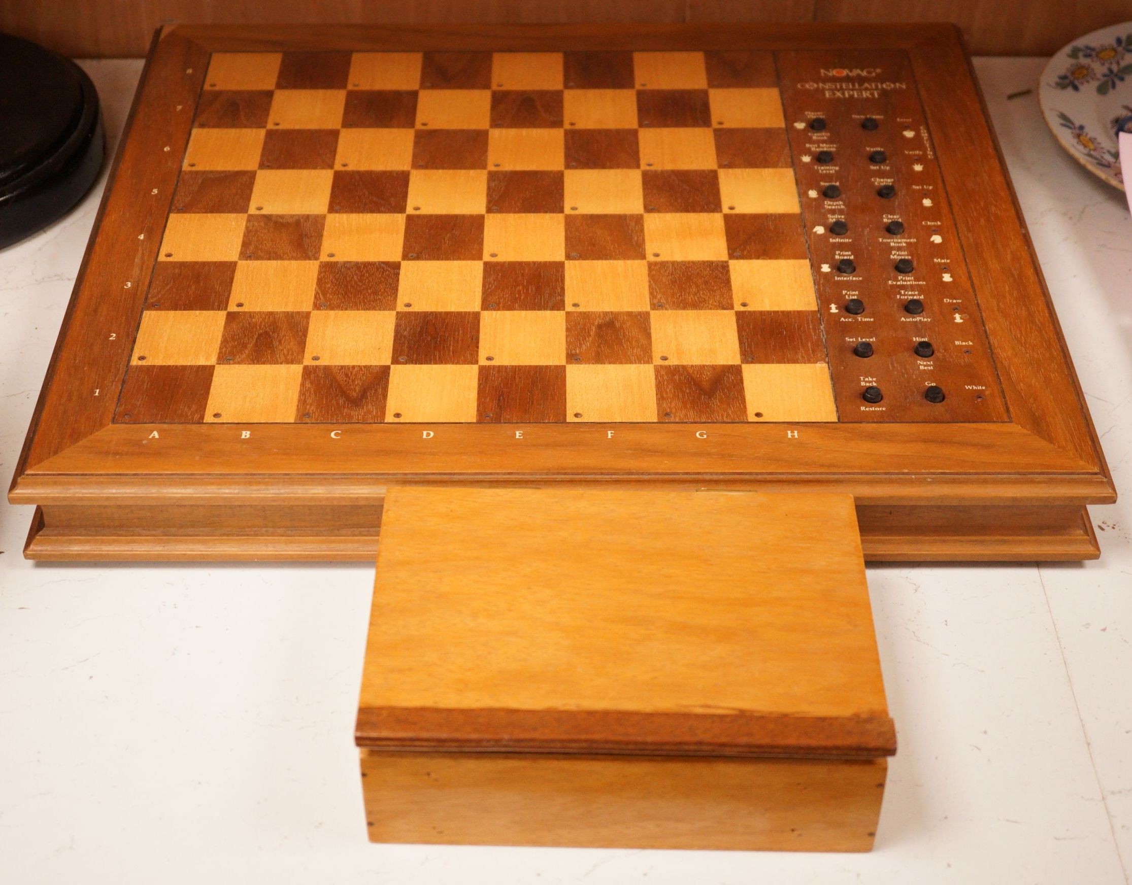 A Novag Constellation Expert electronic chess set, and a Jaques Staunton-pattern boxwood and ebony chess set                                                                                                                