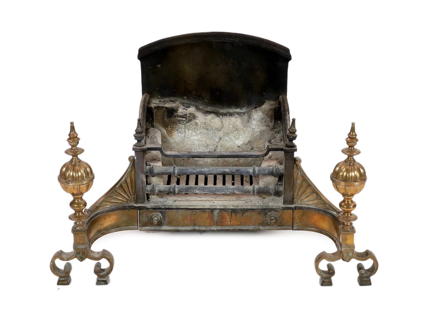 A George III brass cast and wrought iron fire grate, 102cm wide, 54cm deep, 66cm high                                                                                                                                       