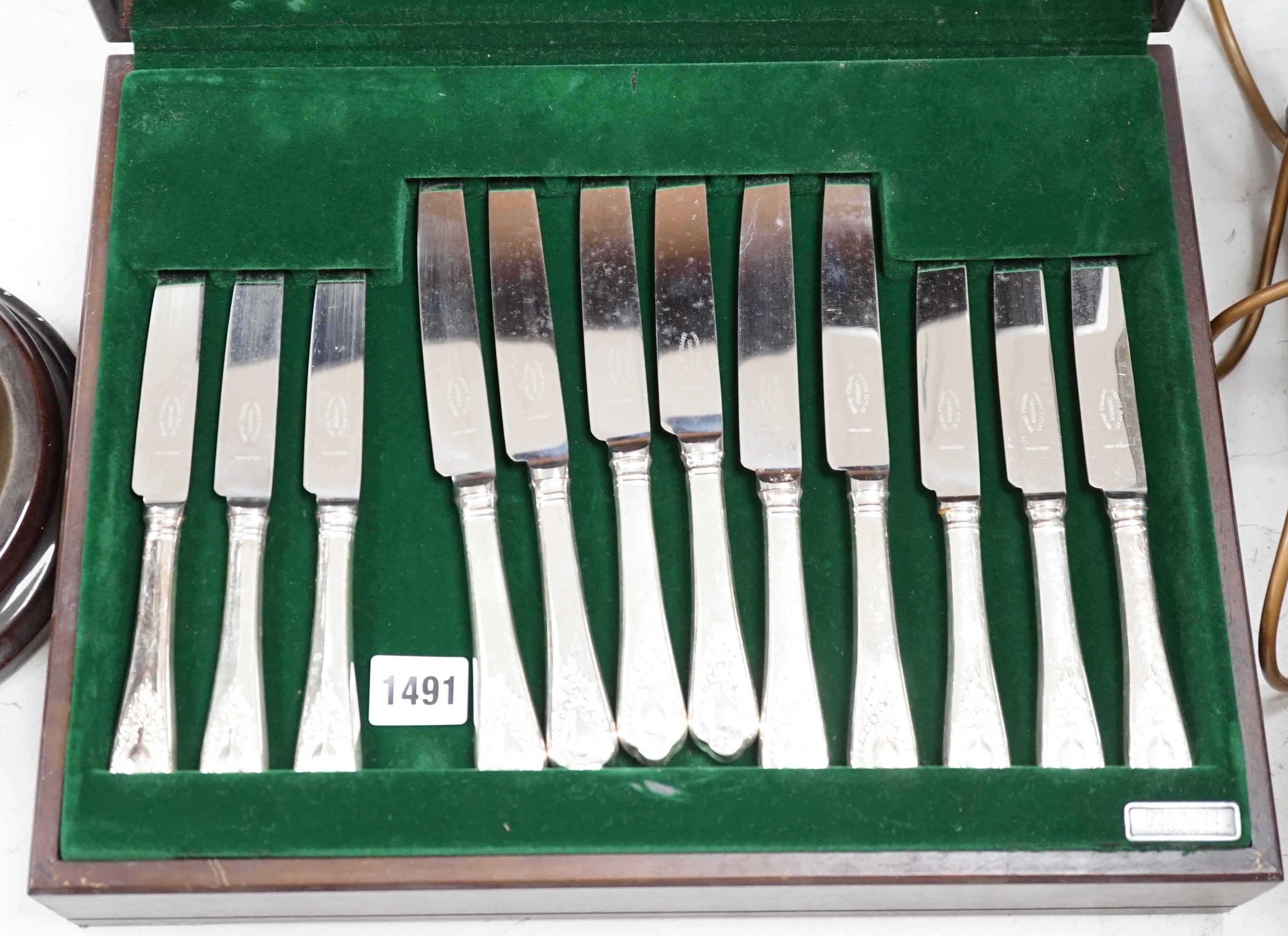 A canteen of George Butler plated cutlery and flatware                                                                                                                                                                      