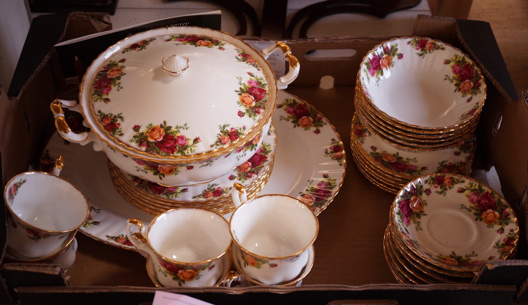 A Royal Albert Old Country Roses tea and dinner service                                                                                                                                                                     