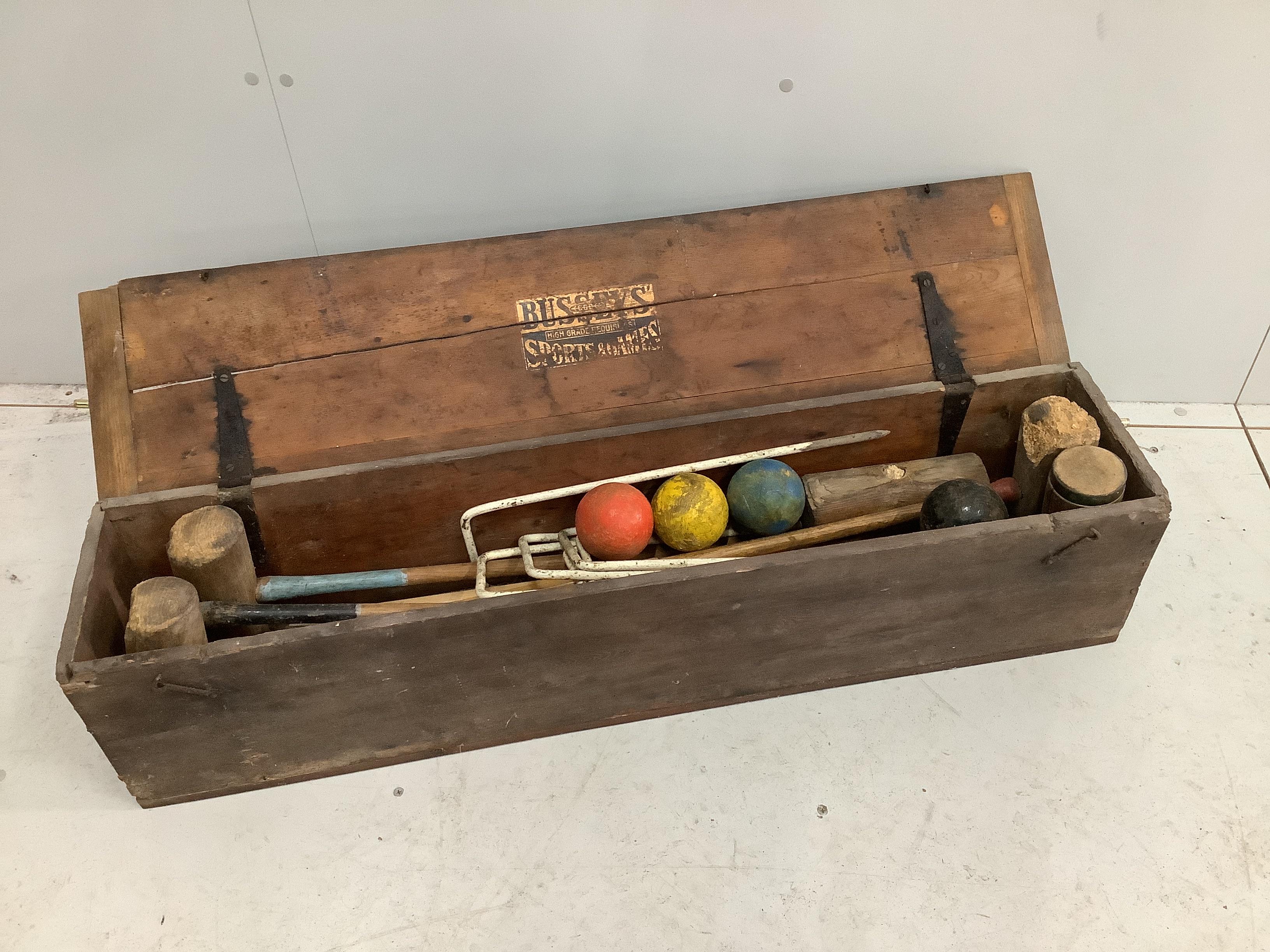 A vintage Busseys croquet set, boxed                                                                                                                                                                                        