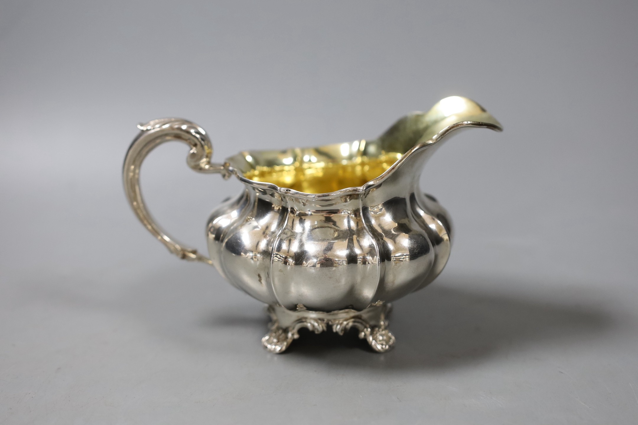 A William IV silver cream jug, Edward Barton, London, 1833, 8oz.                                                                                                                                                            