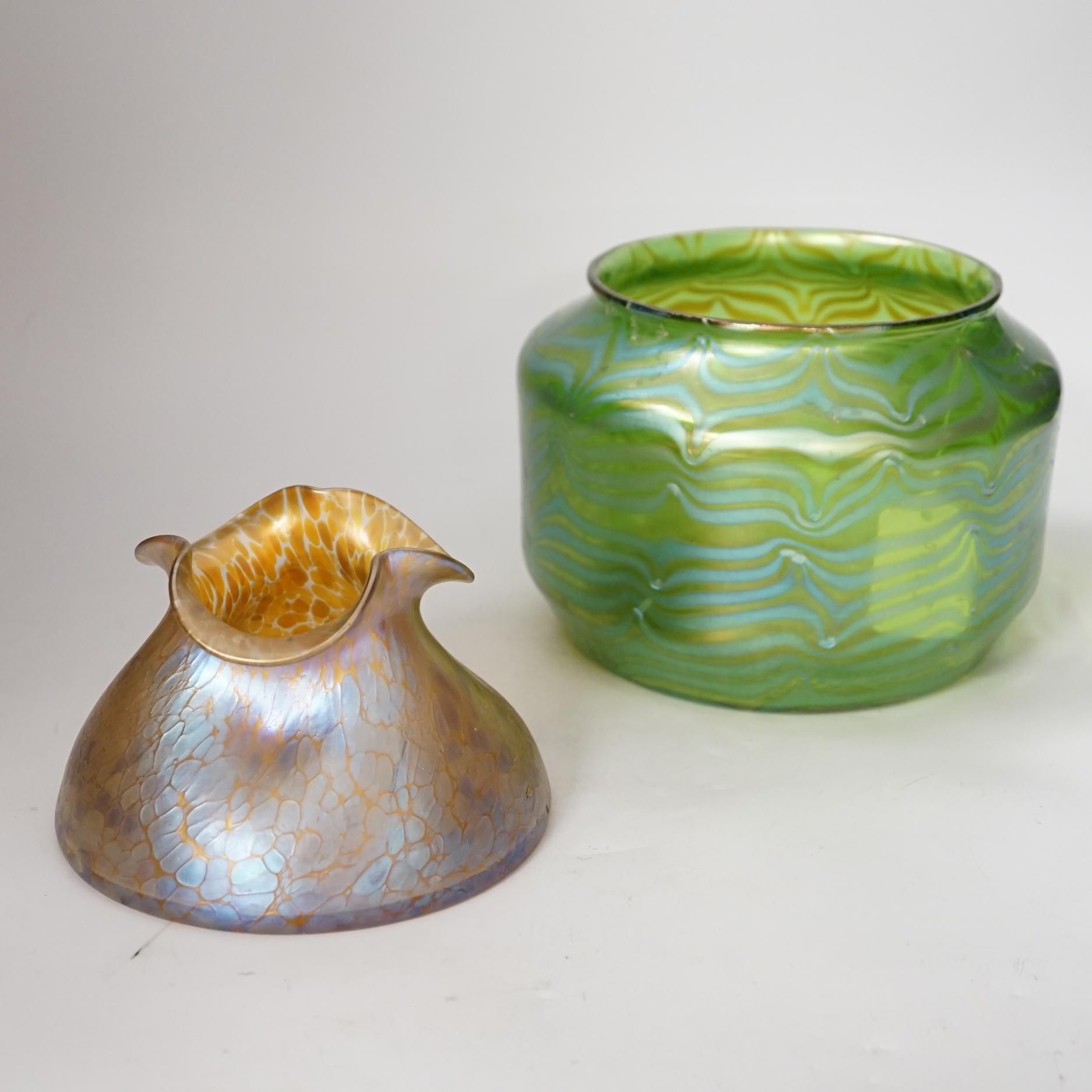 Two Loetz style glass vases, largest 15cm high                                                                                                                                                                              