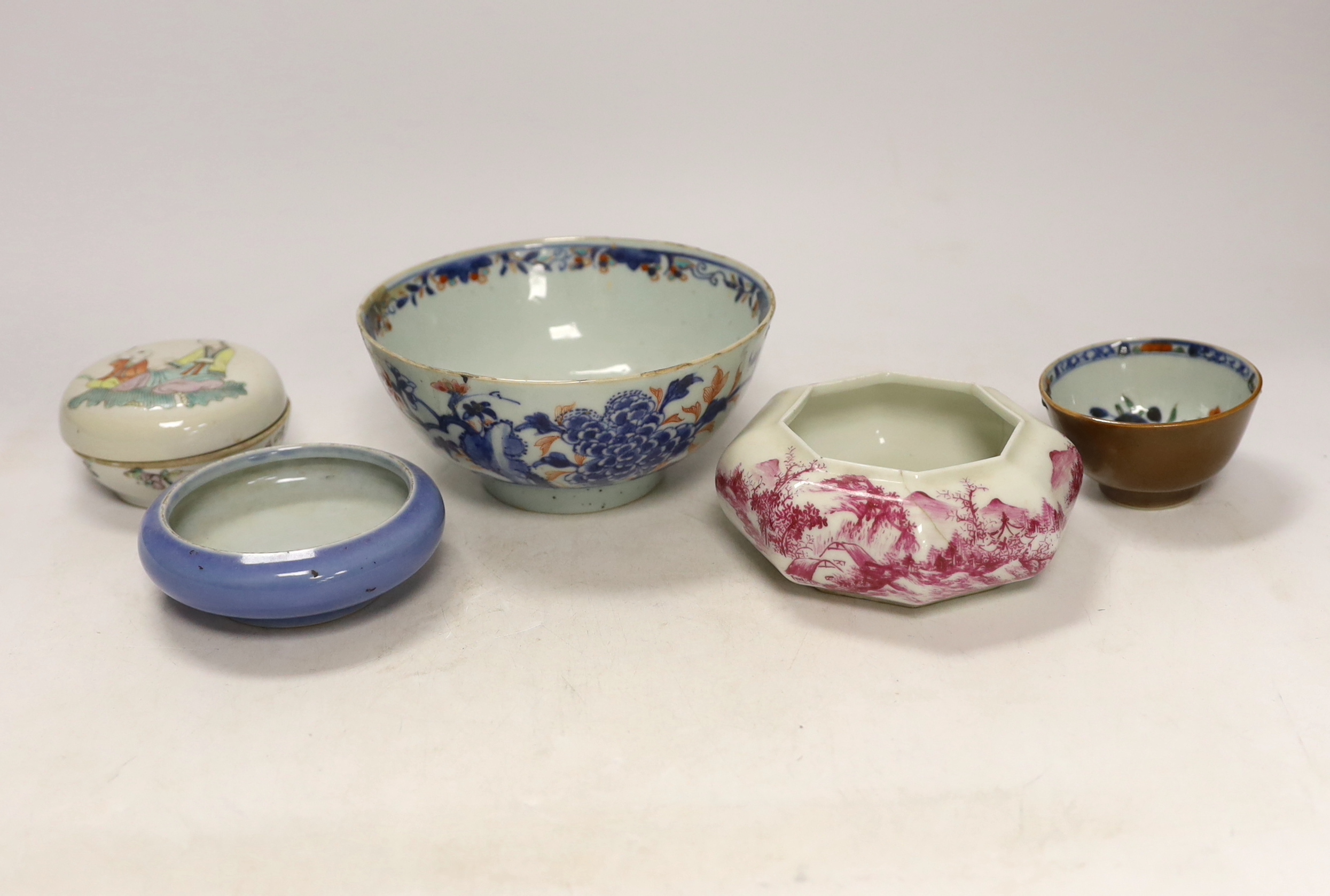 A Chinese Clare de lune glazed brushwasher, a famille rose box and cover, an octagonal puce enamelled brushwasher, an 18th century bowl and teabowl, largest 15cm in diameter (5)                                           