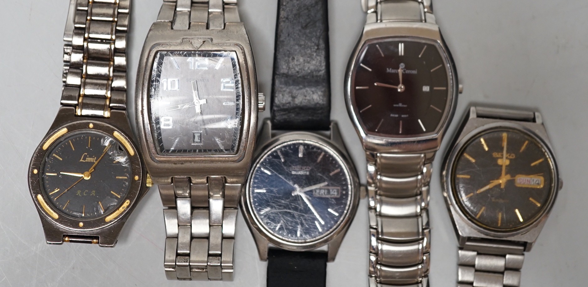 Five assorted modern gentleman's steel wrist watches, including Seiko, Sekonda and Limit.                                                                                                                                   