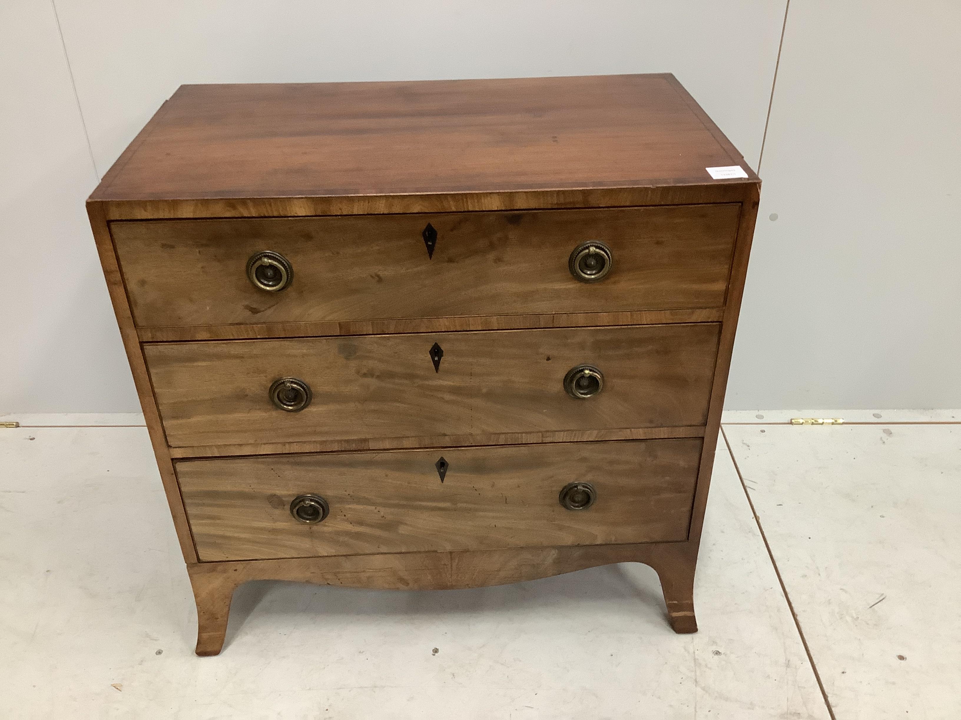 A small Regency mahogany chest of three drawers, width 76cm, depth 45cm, height 76cm                                                                                                                                        