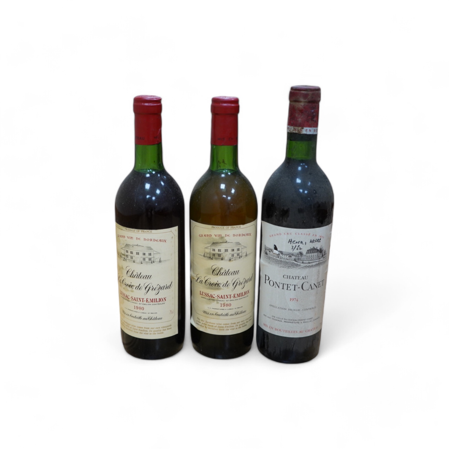 Twelve bottles of Chateau La Croix de Grézard Lussac Saint Emilion 1980. Condition - storage unknown                                                                                                                        