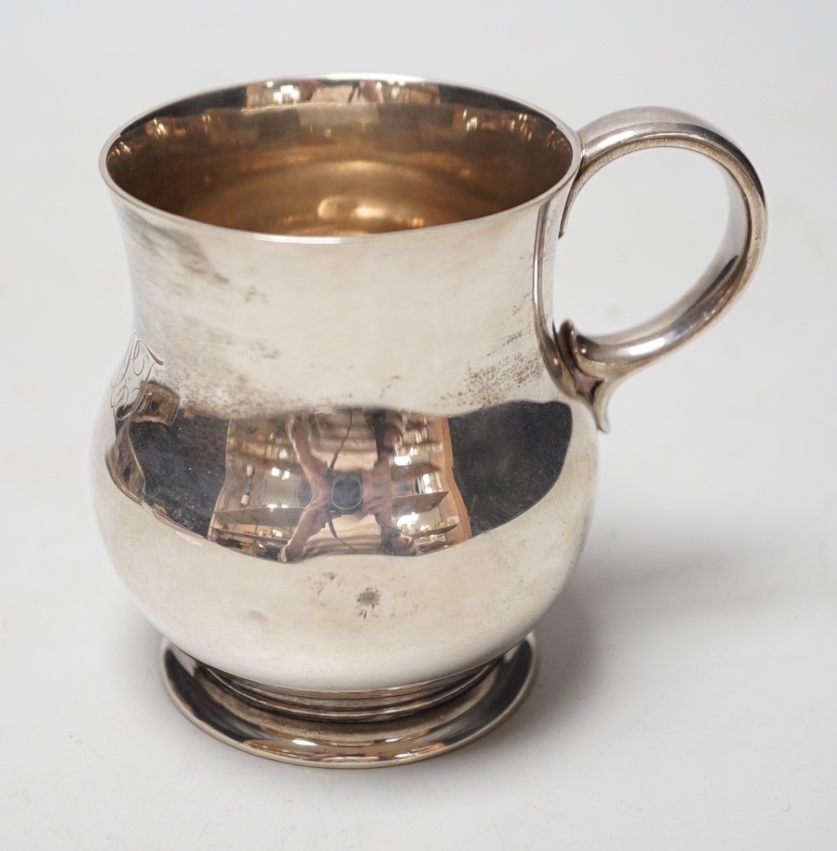 A George VI silver baluster christening cup, London, 1838, 85mm, 6.5oz.                                                                                                                                                     